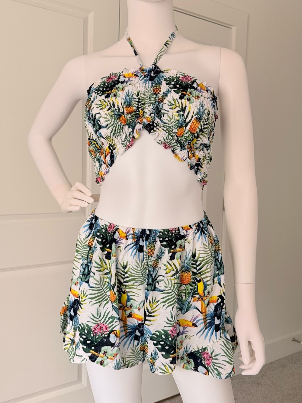 Tropical Print Women’s Tube Top & Shorts 2 Pc Set - White Multi Small